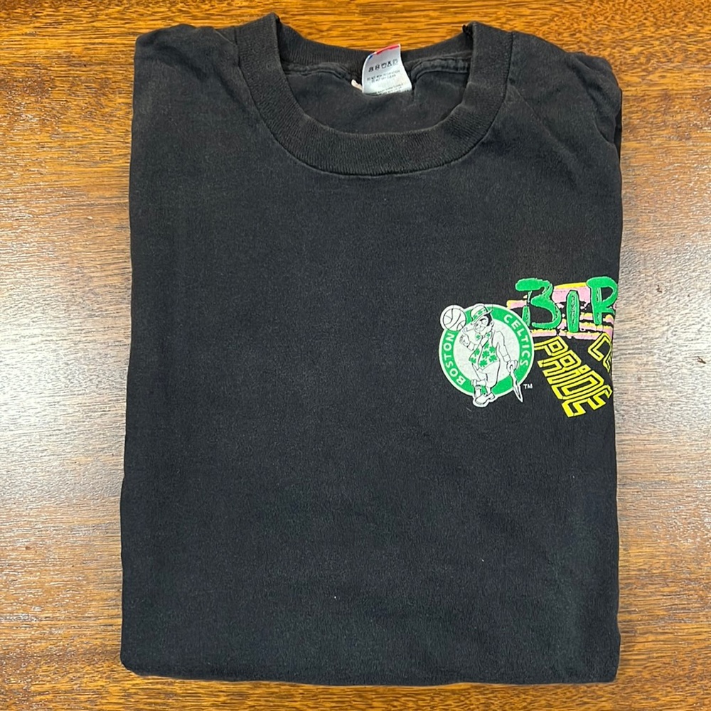 Mens xl Celtics tshirt